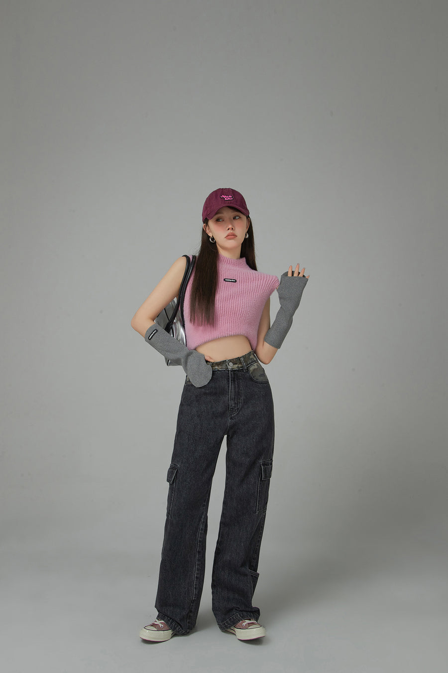 CHUU Winter Roadtrip Cargo String Straight Denim Jeans