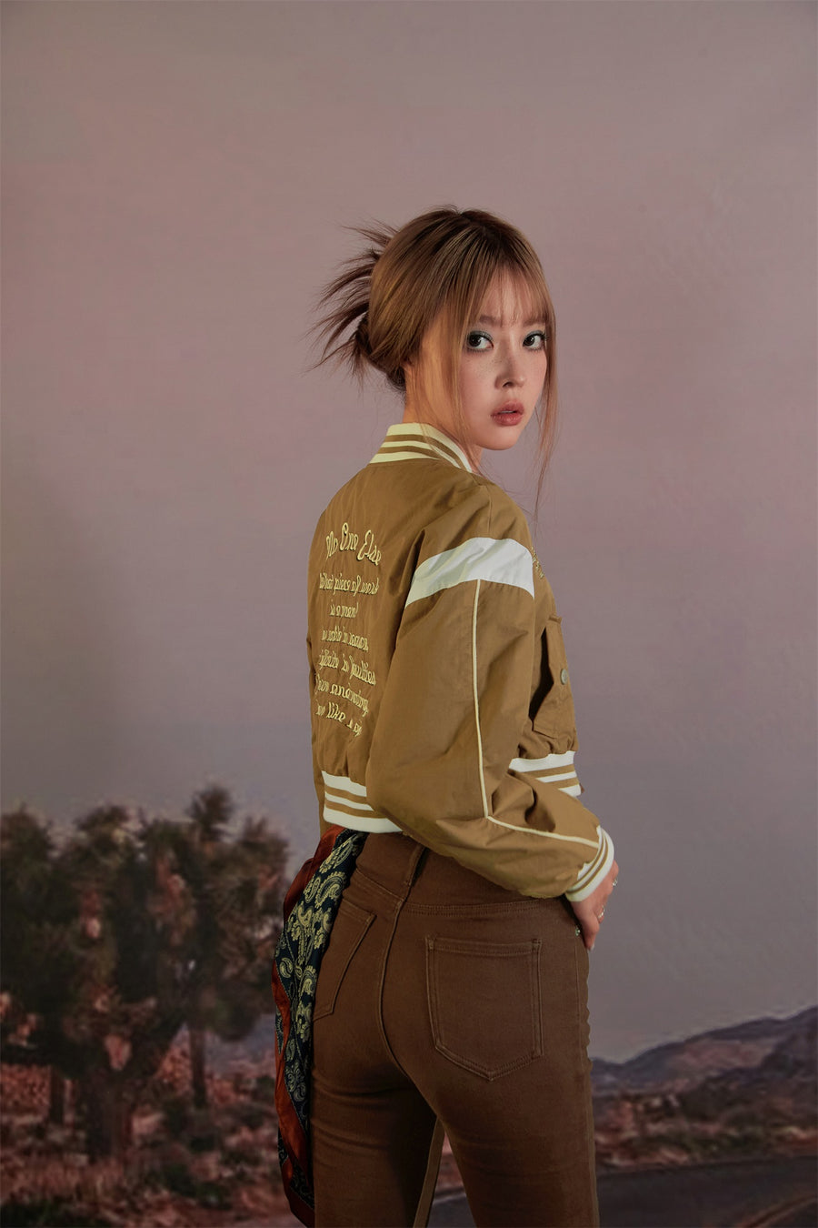 CHUU Say No Cropped Sport Jacket