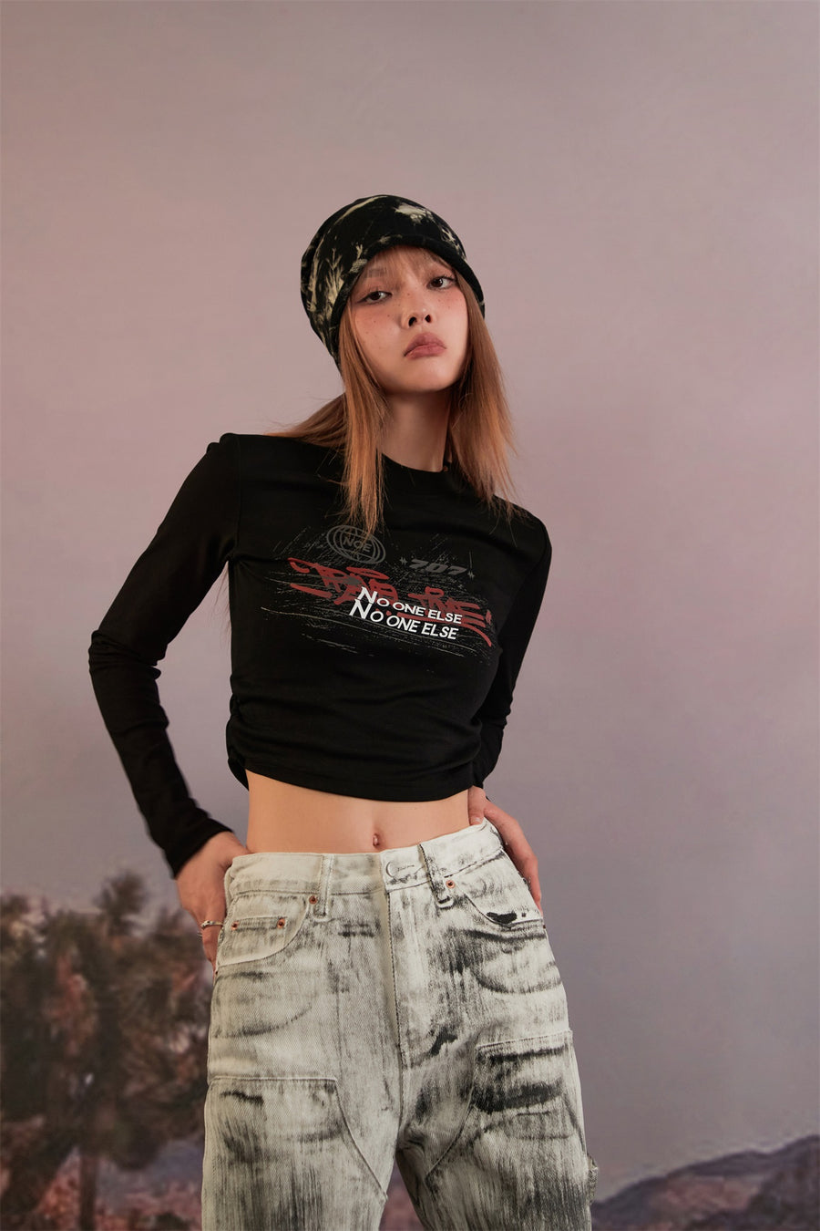 CHUU Slimfit Boat-Neck Long-Sleeves Crop Top