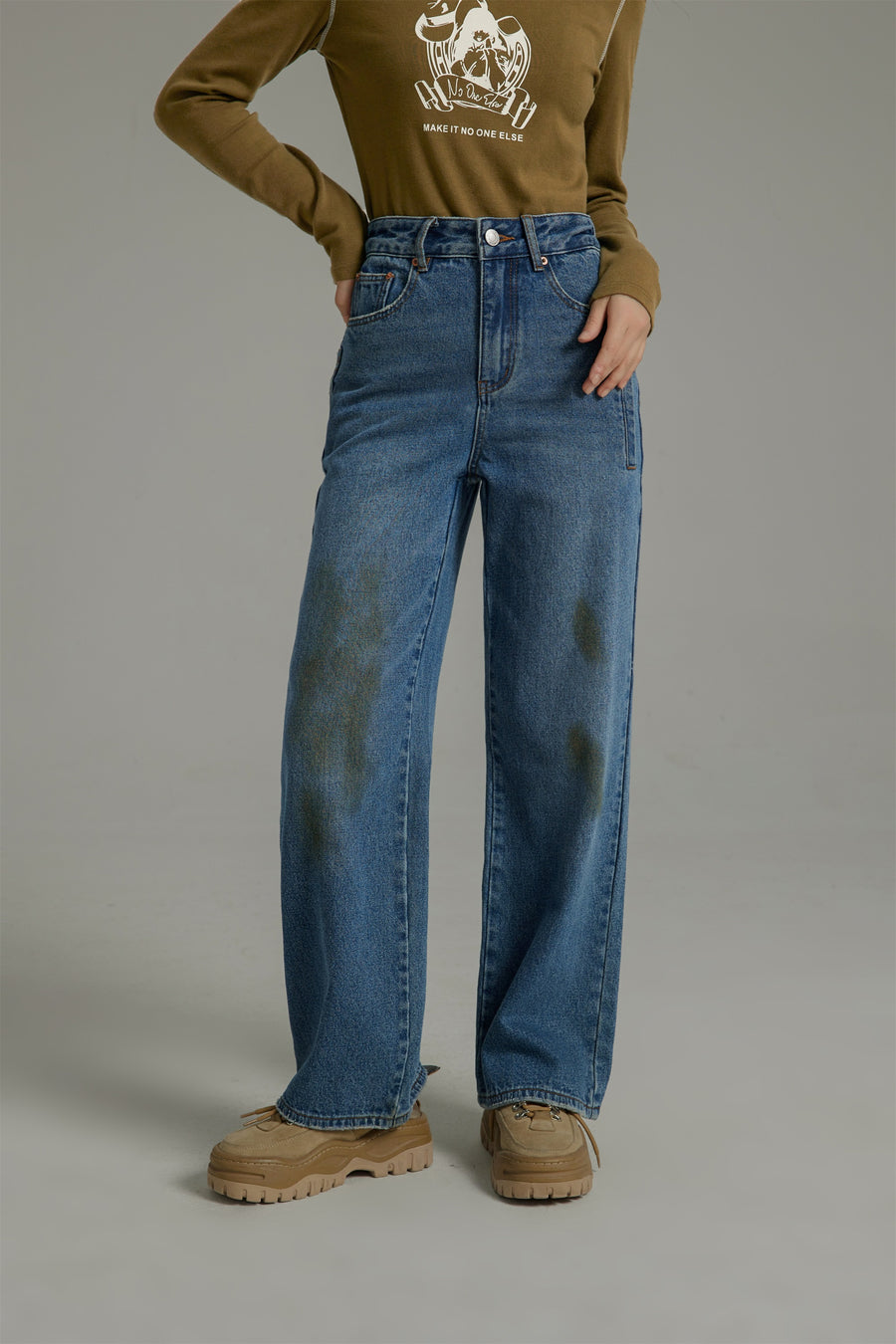 CHUU High-Waisted Denim Jeans