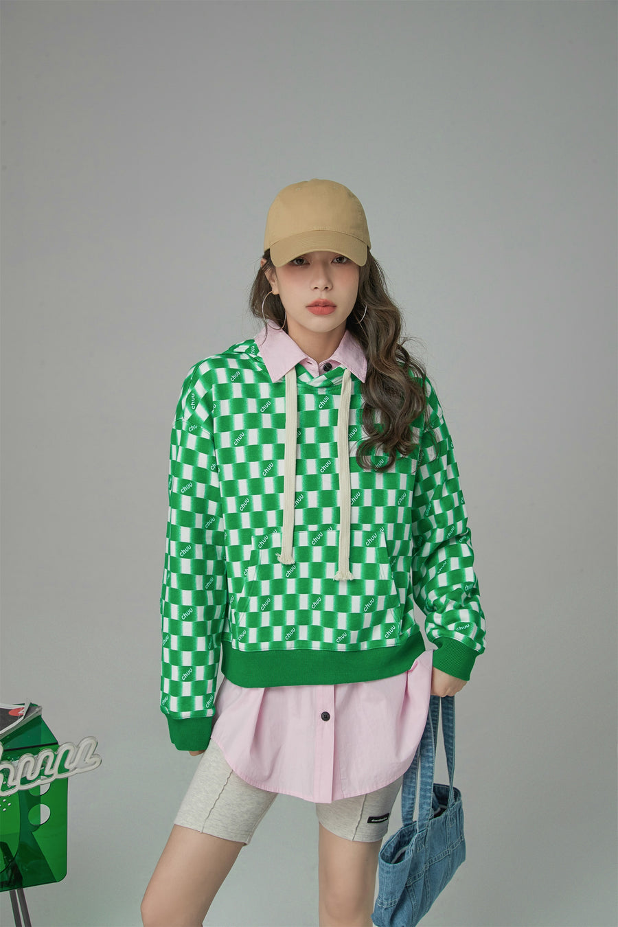 CHUU Owning My Greatness Checkered Hoodie