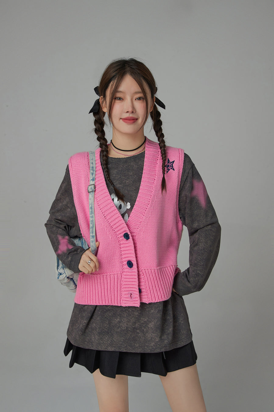 CHUU Revolves Around You Star Knit Vest