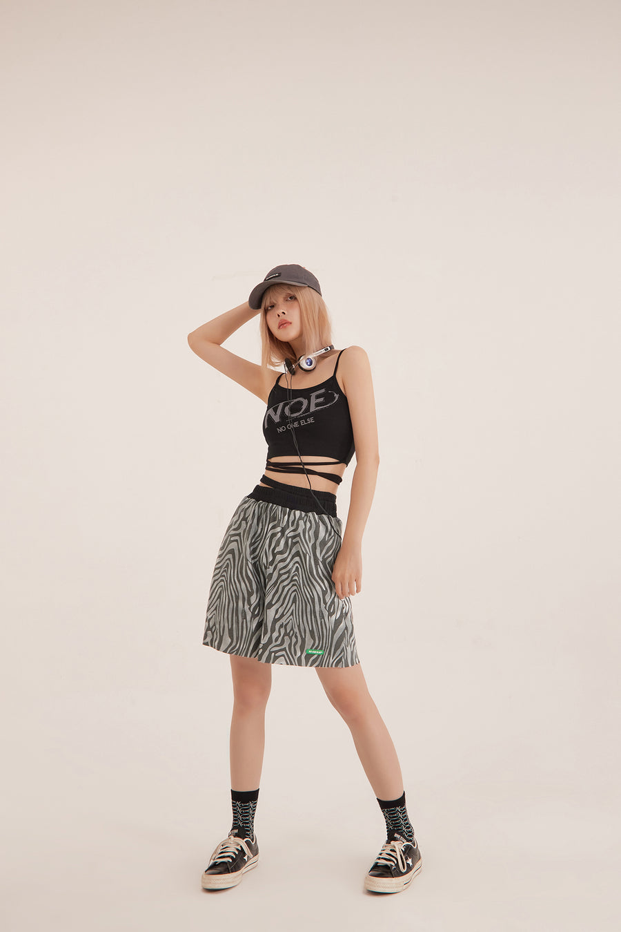 CHUU Zebra Print Wide Shorts