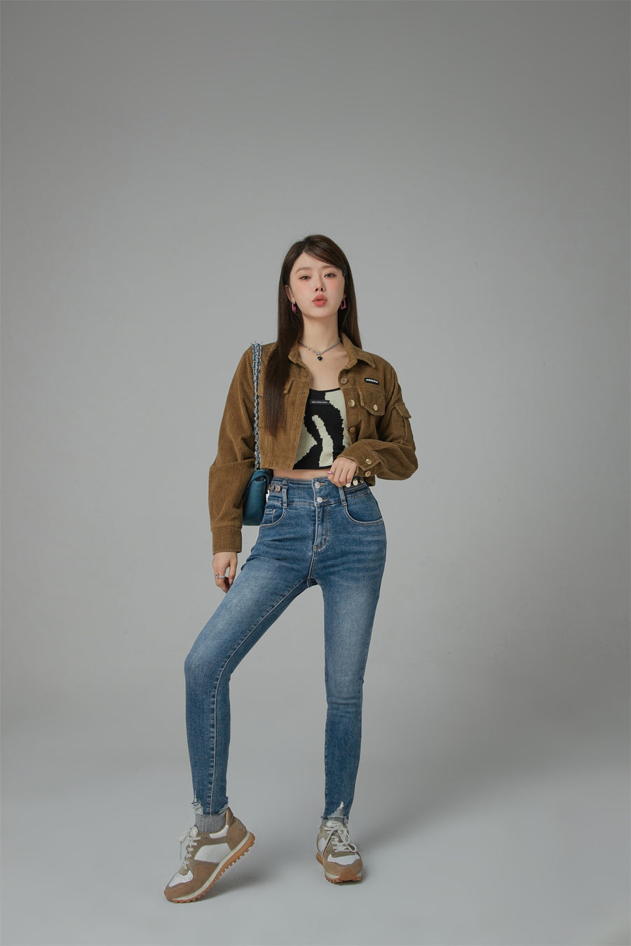 CHUU Heart Pocket Skinny Jeans