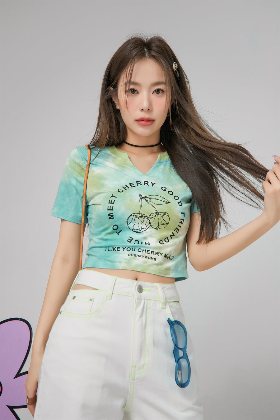 CHUU Cherry World Tie-Dye Crop Top