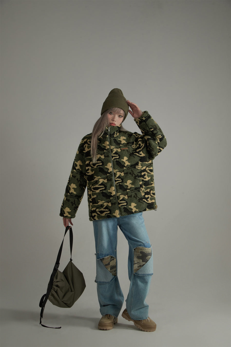 CHUU Camouflage Fleece Zip-Up Jacket