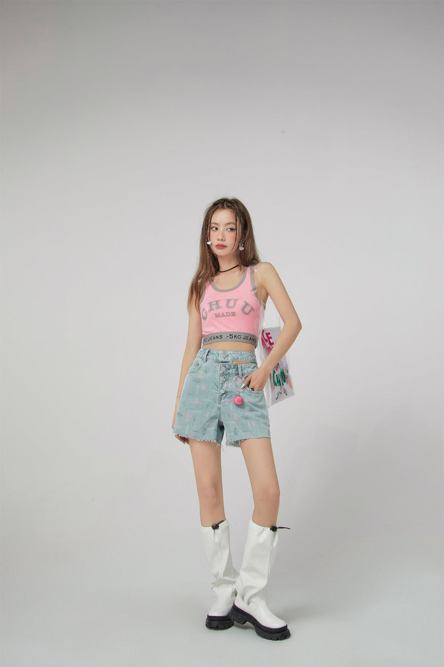 CHUU Front Buttons Cutout Denim Shorts