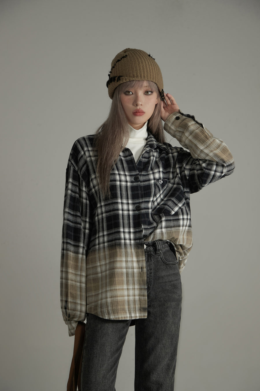 CHUU Gradient Check Loose Fit Shirt