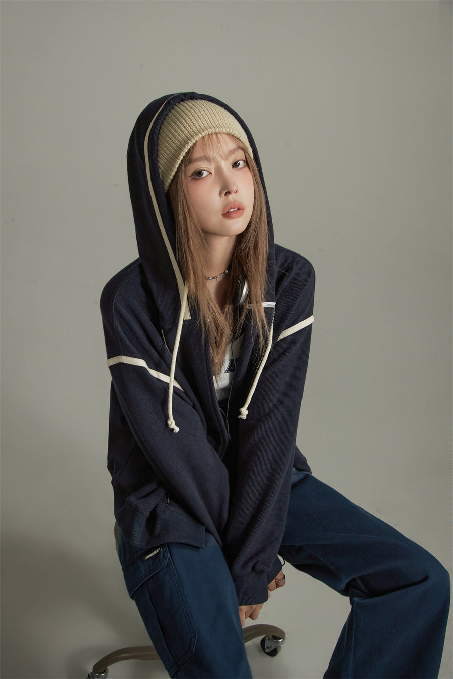 CHUU Casual Loose Fit Zip-Up Hoodie