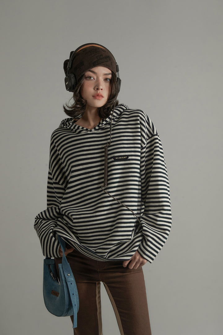 Striped Overfit Long-Sleeves Hoodie