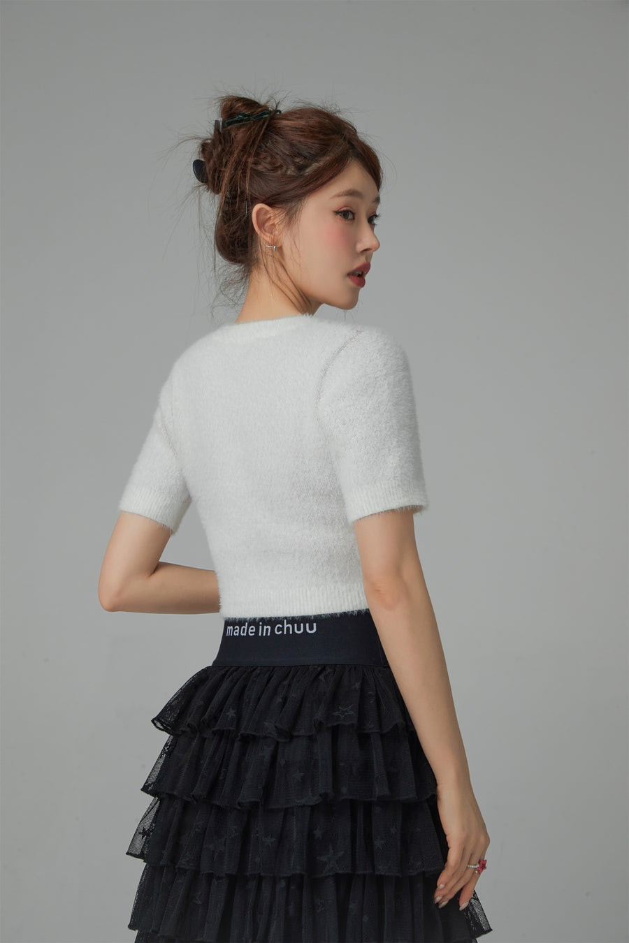 CHUU Funny Rabbit Crop Soft Knit Sweater