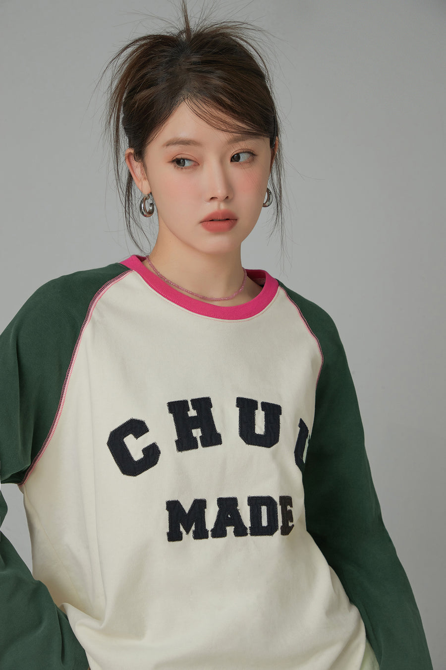 CHUU That Girl Raglan Round T-Shirt