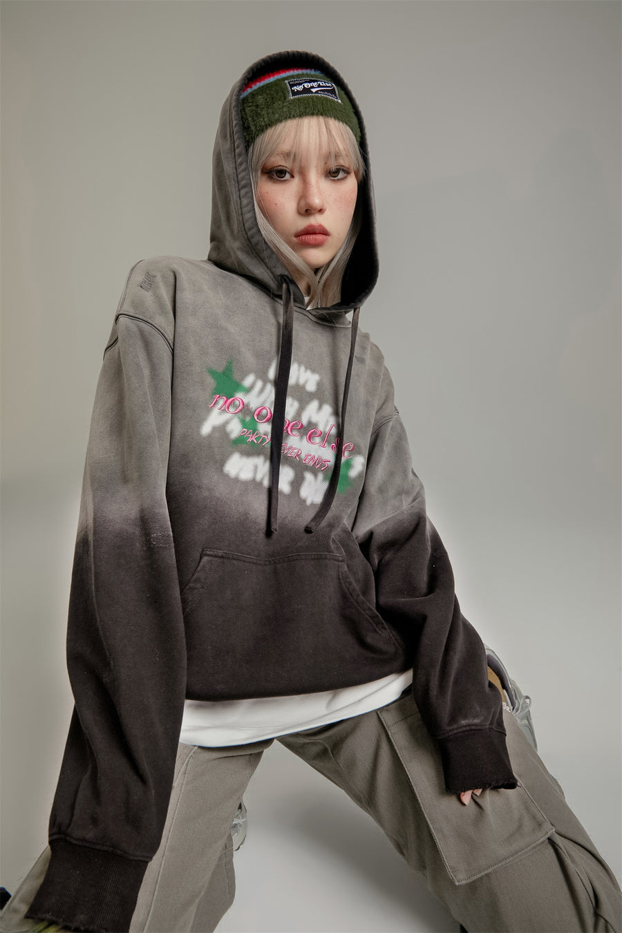 CHUU Gradient Loose Fit Hoodie