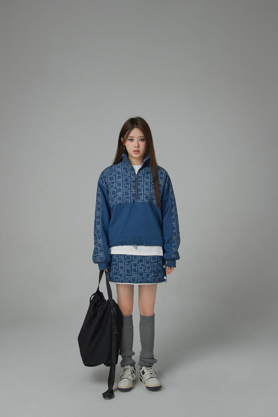 CHUU Winter Wonderland Half Zip-Up Sweatshirt