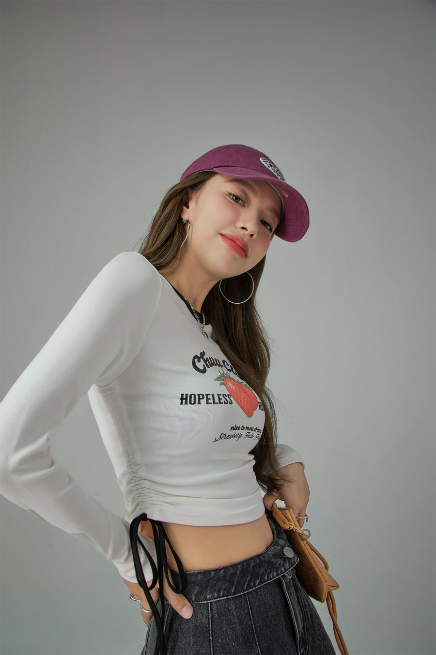 CHUU Hopeless Romantic Draw String Crop T-Shirt