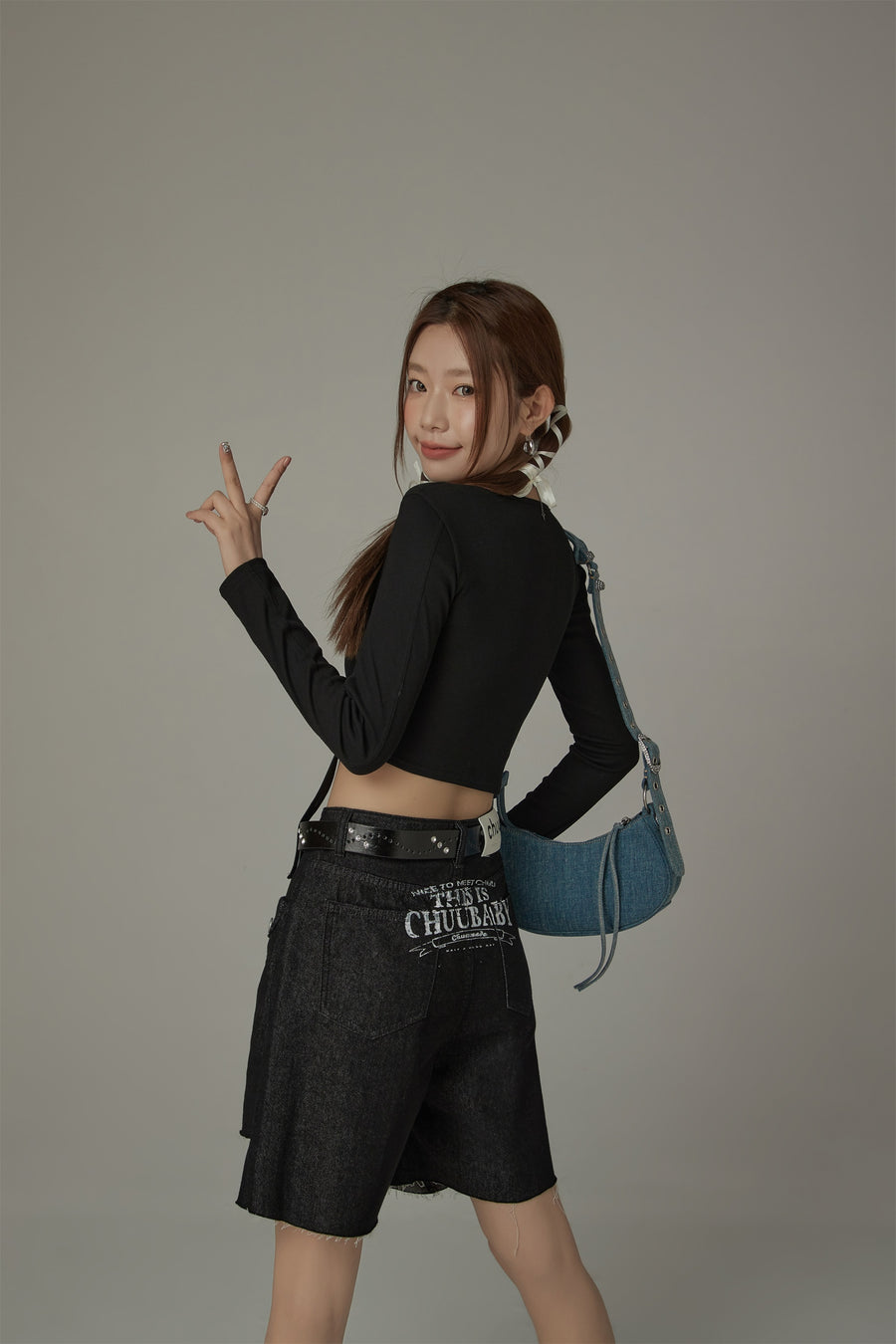 CHUU Unbalanced Color Top