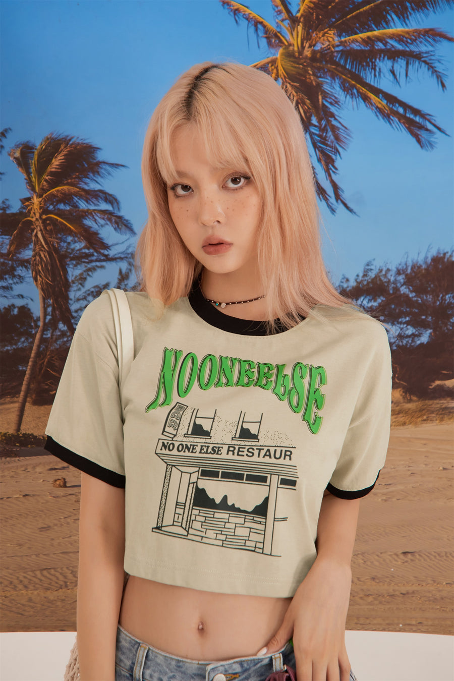 CHUU Vintage Round Neck Crop Top