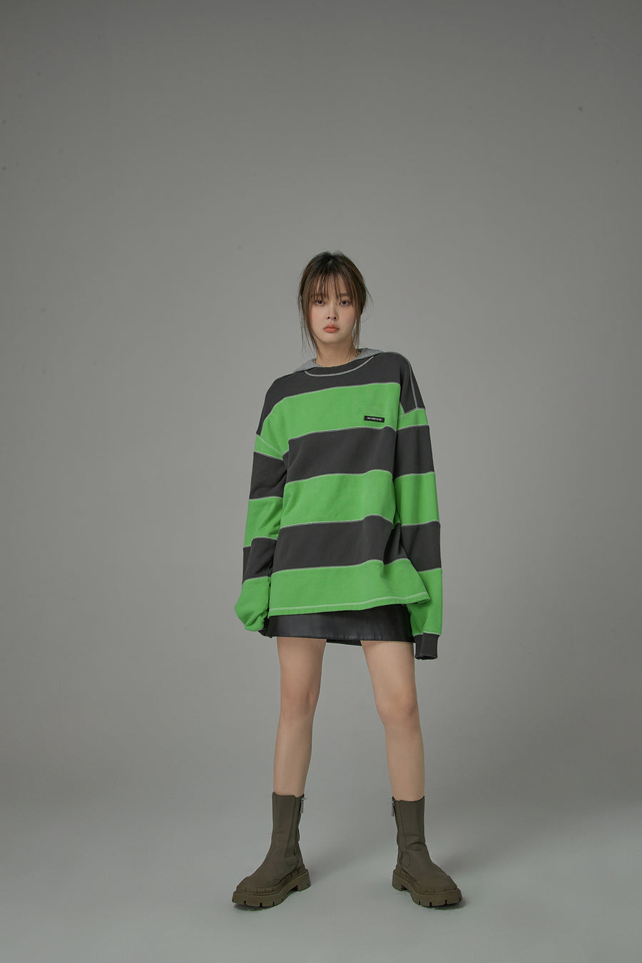 CHUU I Will Find My Way Stripes Sweatshirt