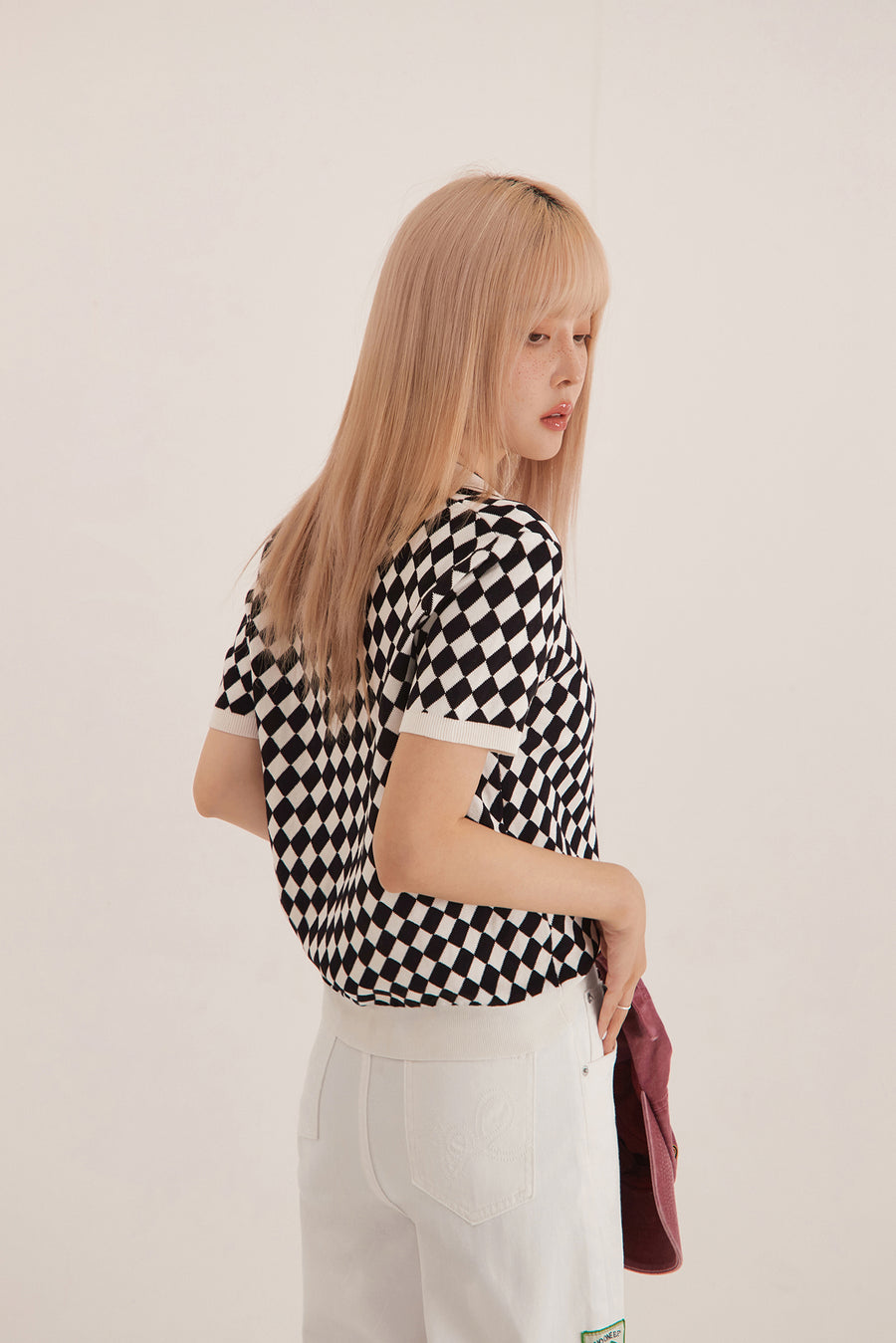 CHUU Diamond Check Ribbed Polo Top