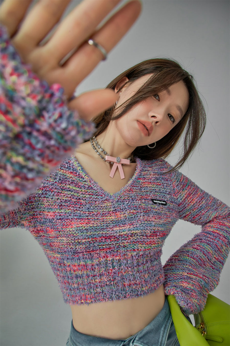 CHUU Rainbow V-Neck Long Sleeve Crop Knit Sweater