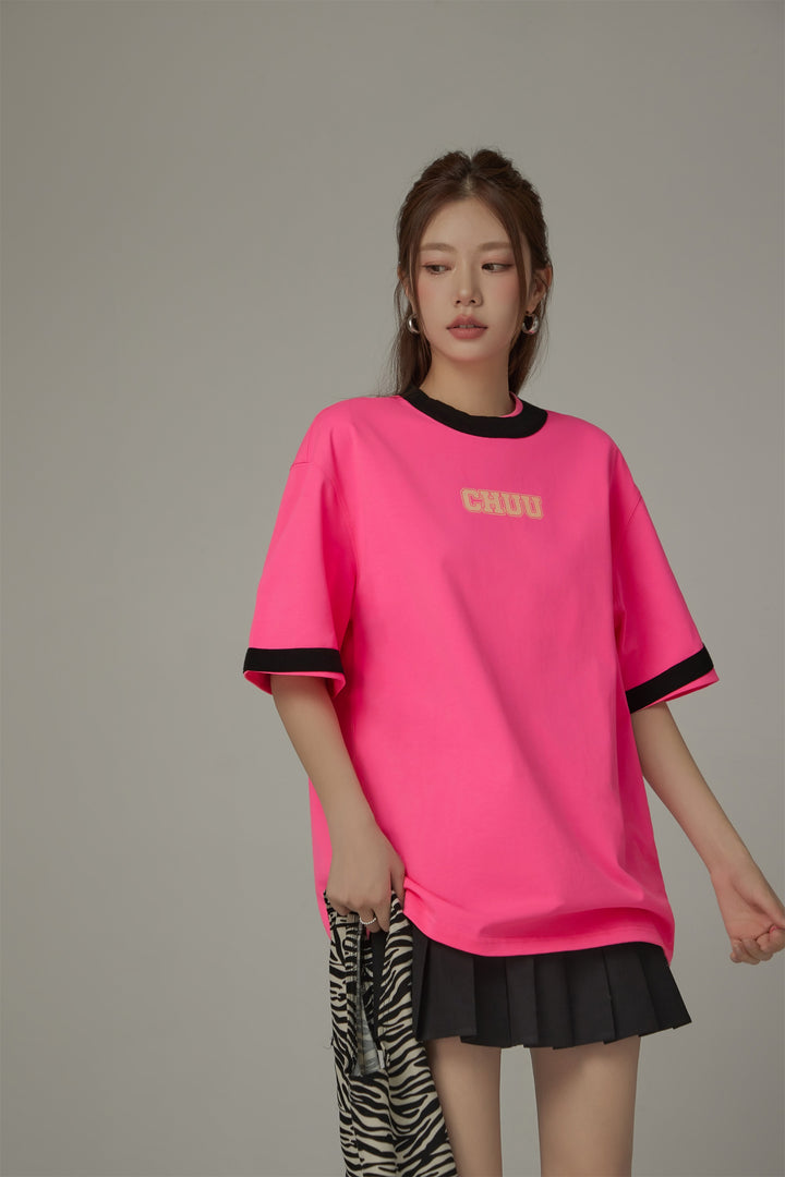 Chuu Color Matching Line Loose Fit T-Shirt