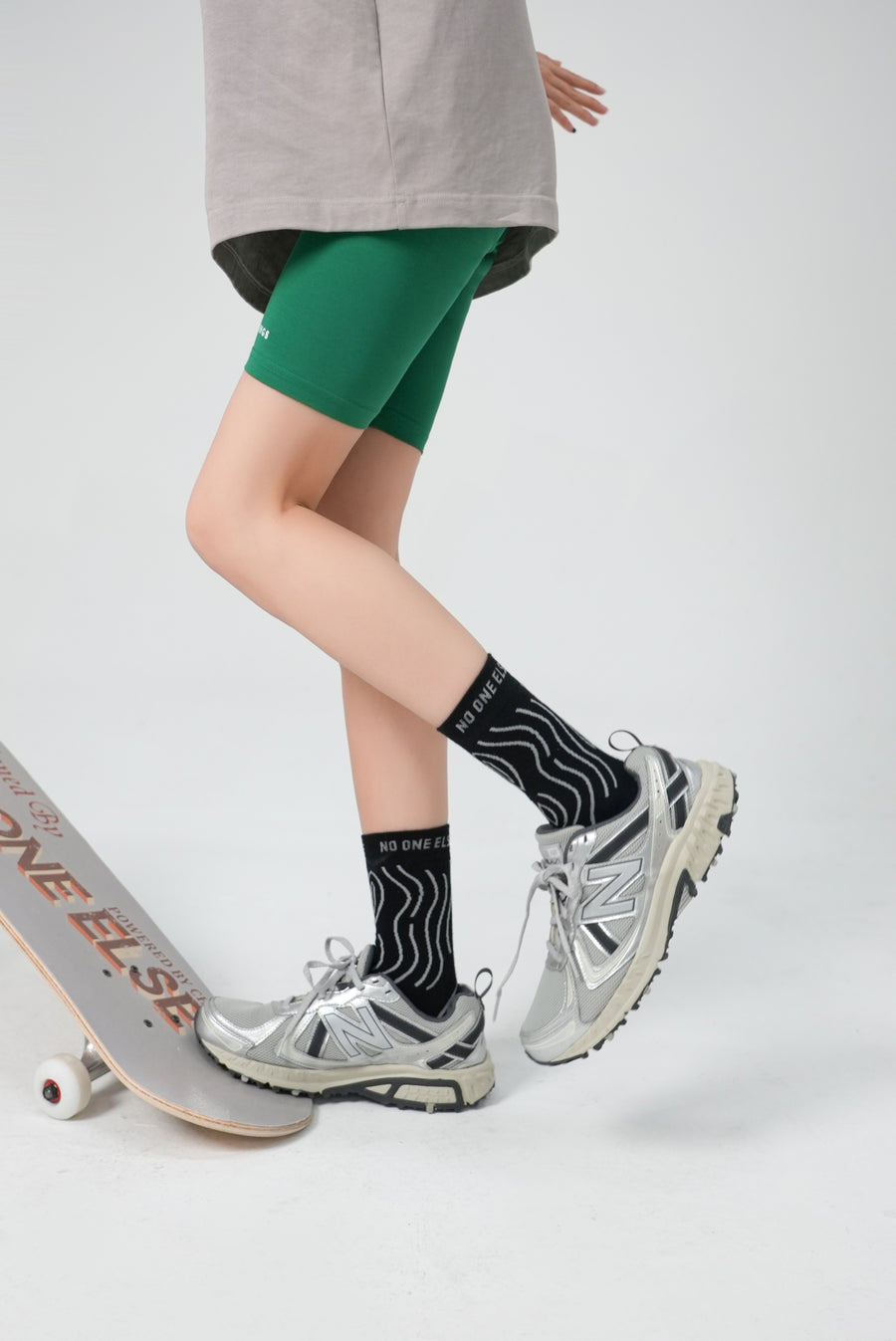 CHUU Wavy Lines Ankle Socks