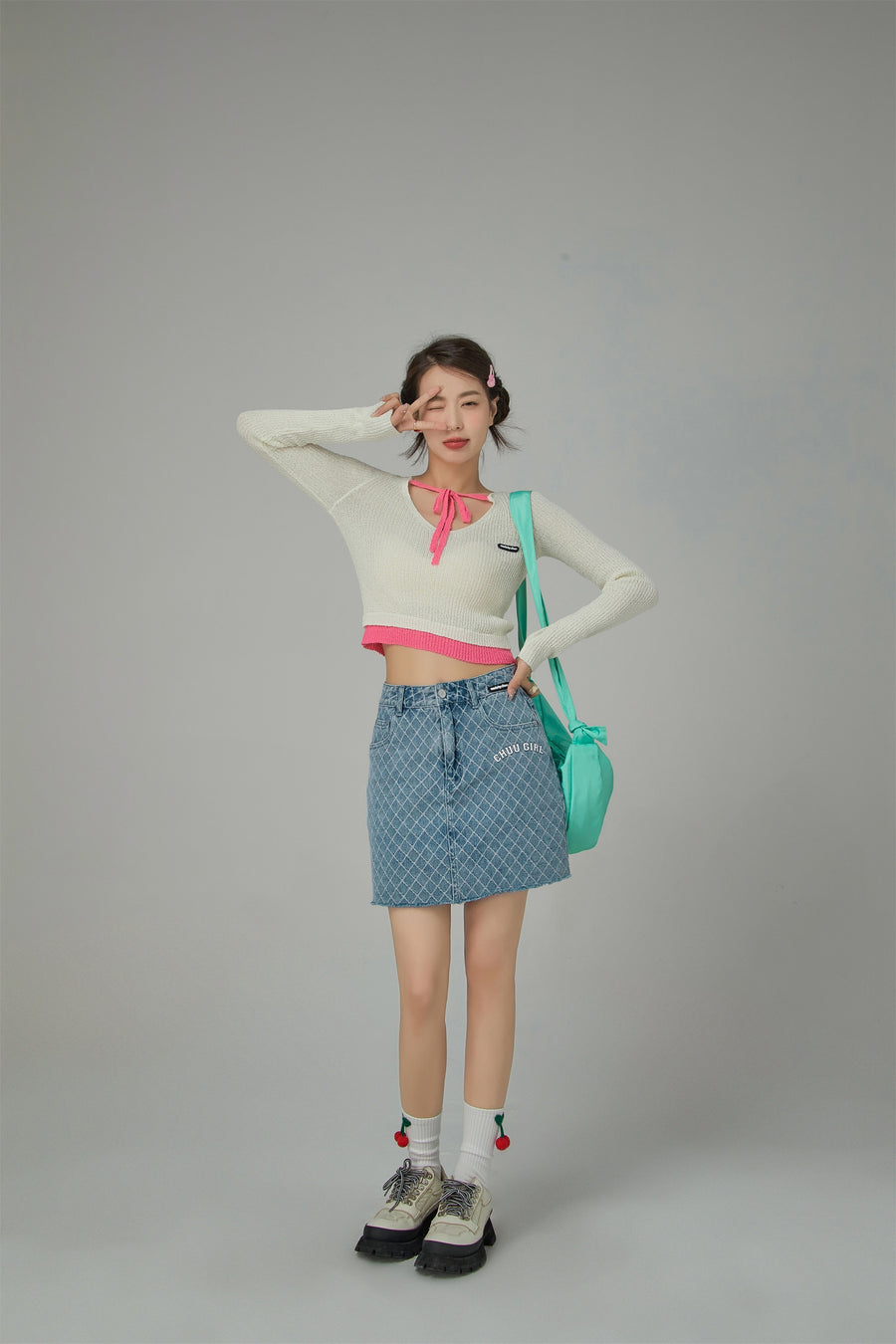 CHUU Chuu Girl Diamond Check Denim Skirt