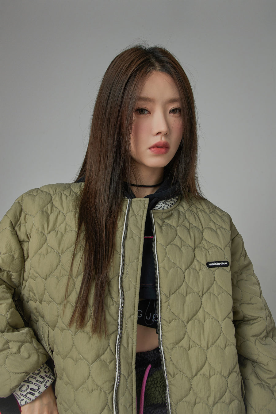 CHUU Kissing You Heart Quilted Jacket