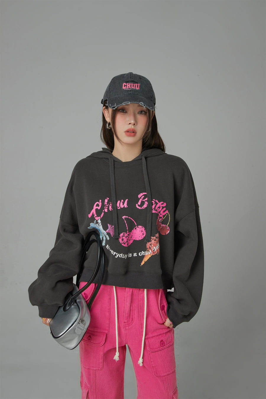 CHUU Everyday Loose Fit Crop Hoodie