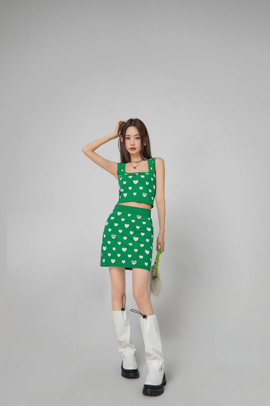 CHUU Heart Knit Mini Skirt