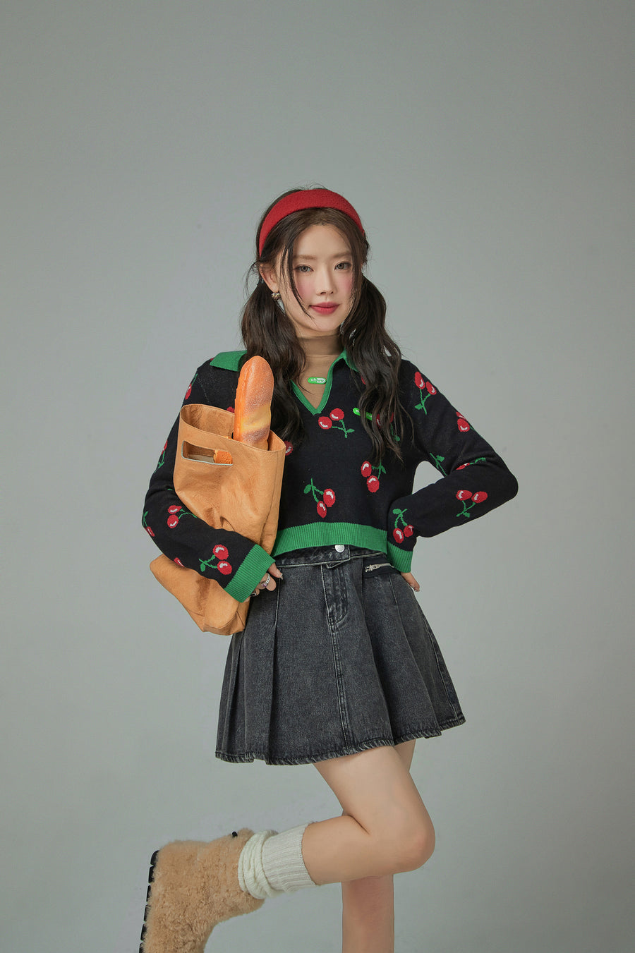 CHUU Cherry Polo Collar Colored Crop Knit Sweater