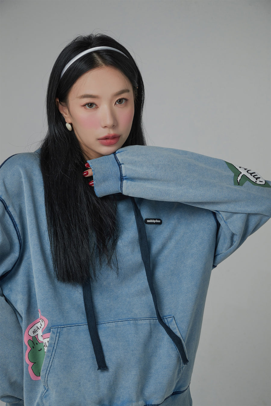 CHUU Cute Cartoon Overfit Hoodie