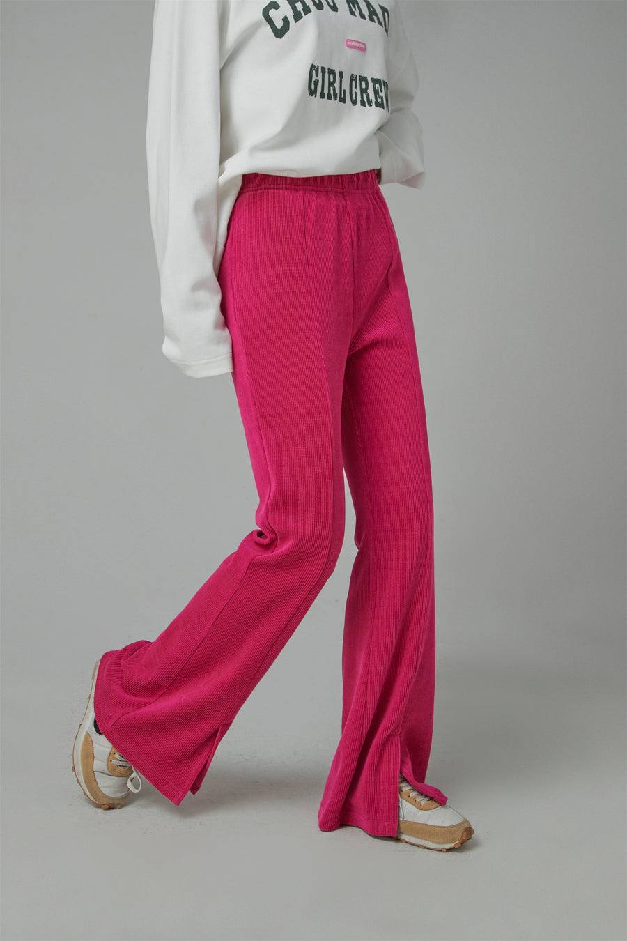 CHUU Corduroy Front Slit Bootcut Pants