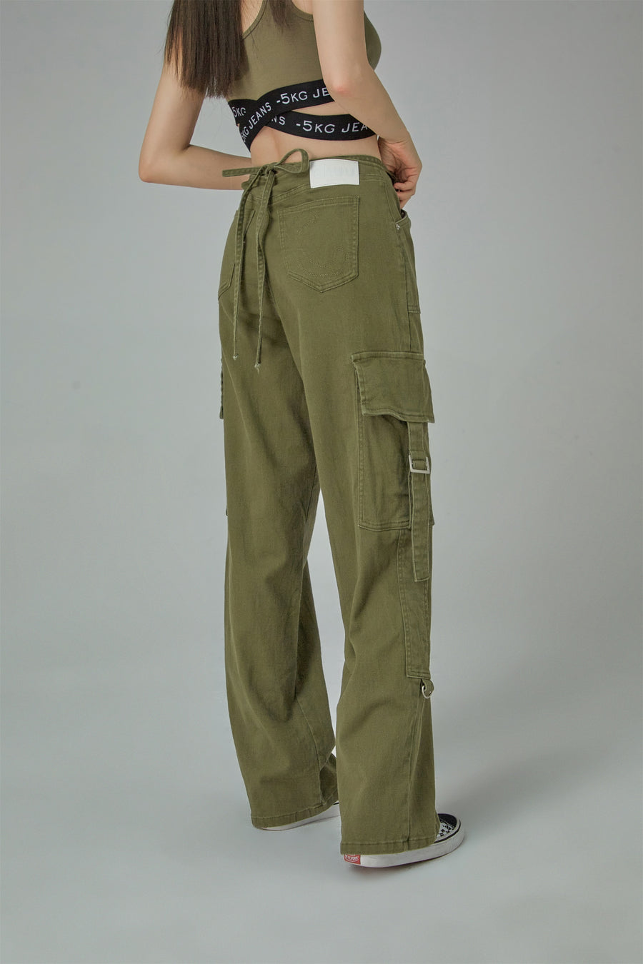 CHUU Pretty Warrior Solid High Waist Casual Pants