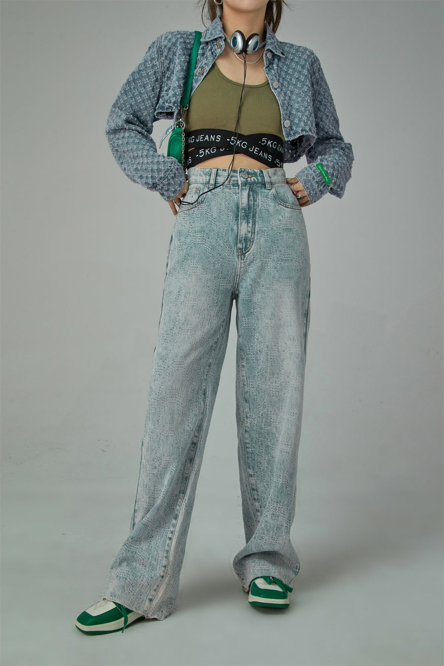 CHUU I Am New Here High-Waisted Wide Jeans