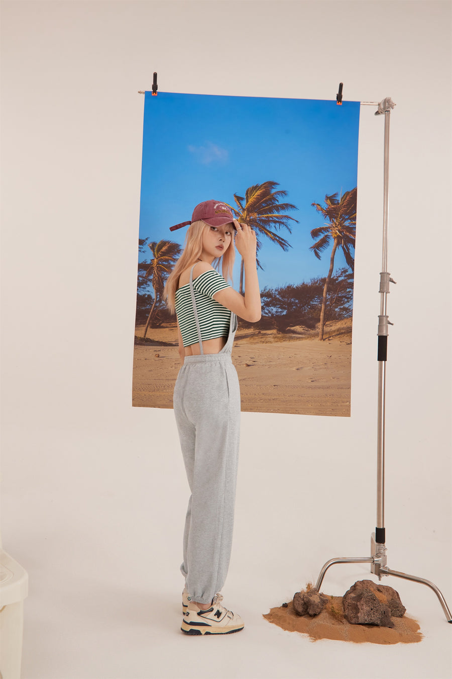 CHUU Split Jogger Jumpsuit