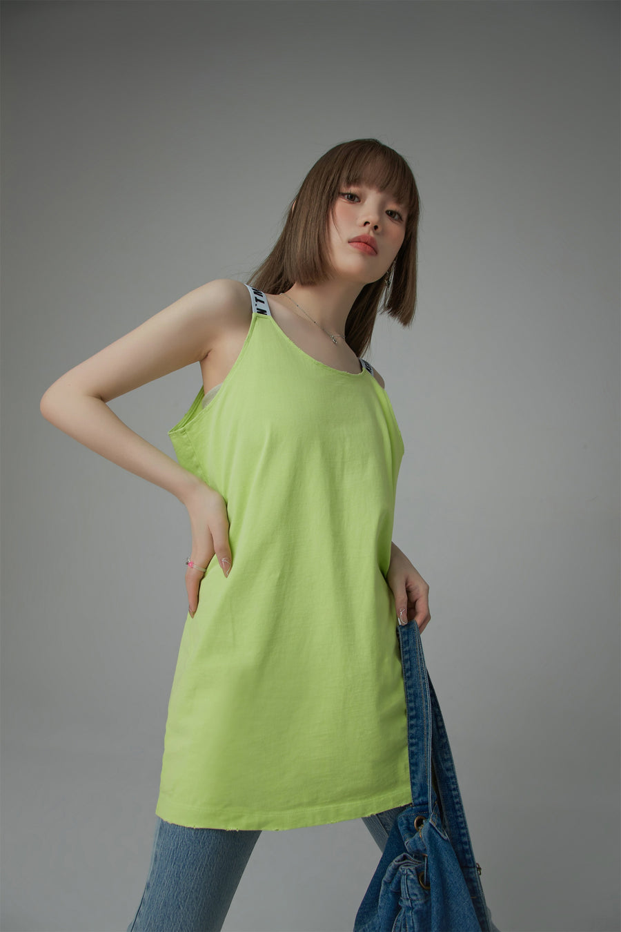 CHUU Size Doesnt Matter Straps Loose Fit Sleeveless Top