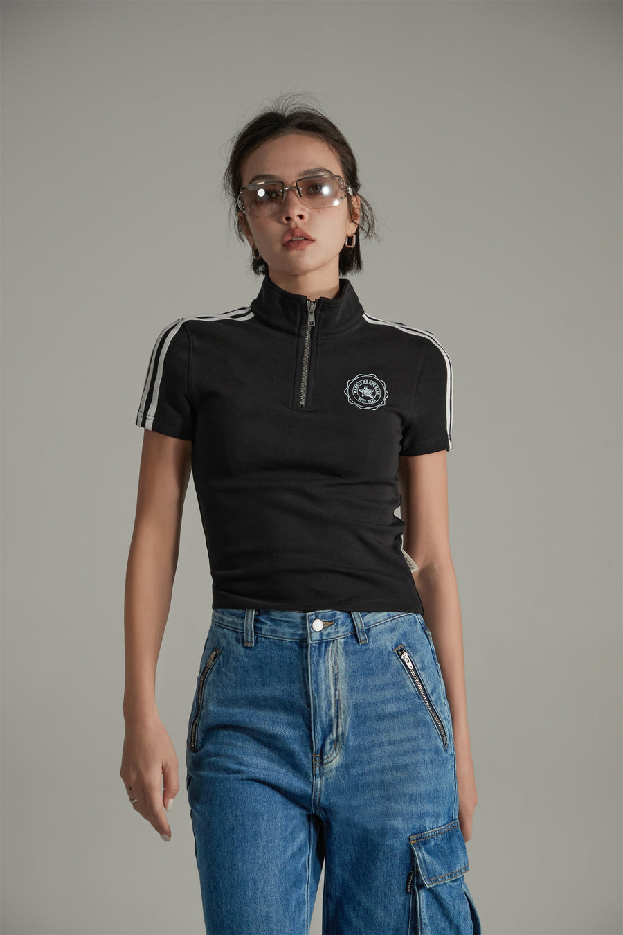 CHUU Half-Zip Cropped Top