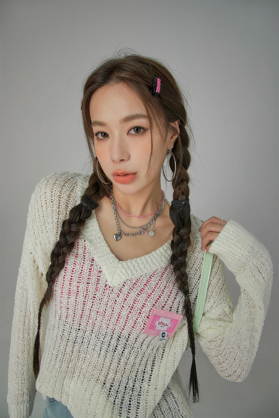 CHUU V-Neck See-Through Crochet Sweater