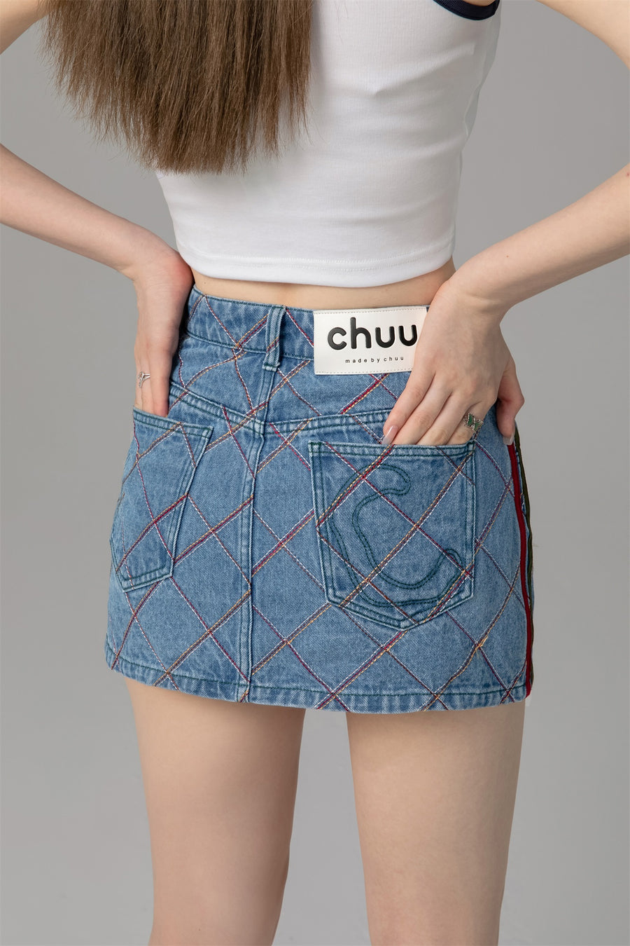 CHUU Argyle Line Denim Mini Skirt