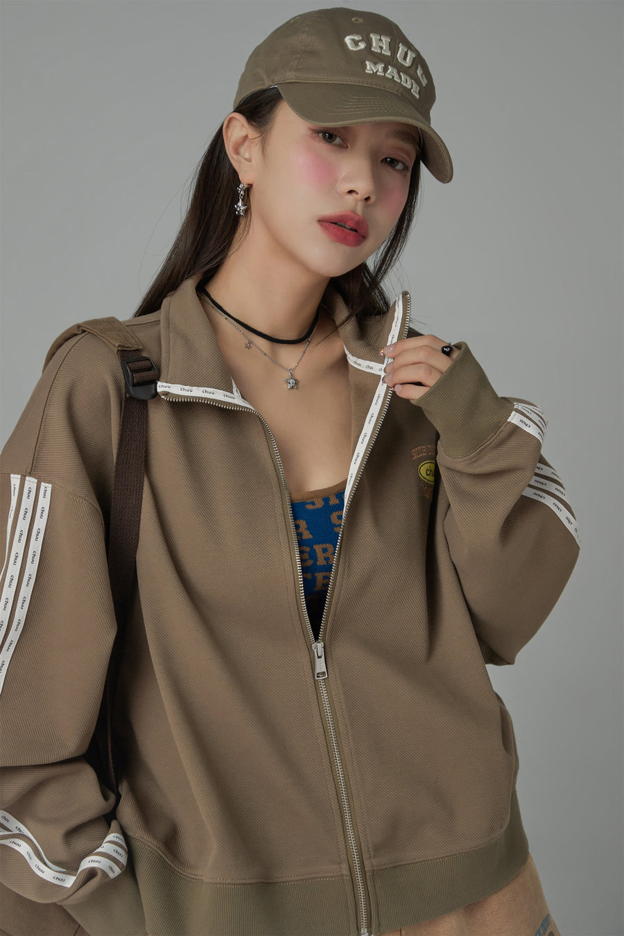 CHUU High Neck Zip-Up