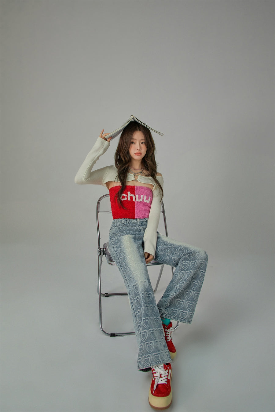 CHUU Heart Logo Washed Wide Denim Pants