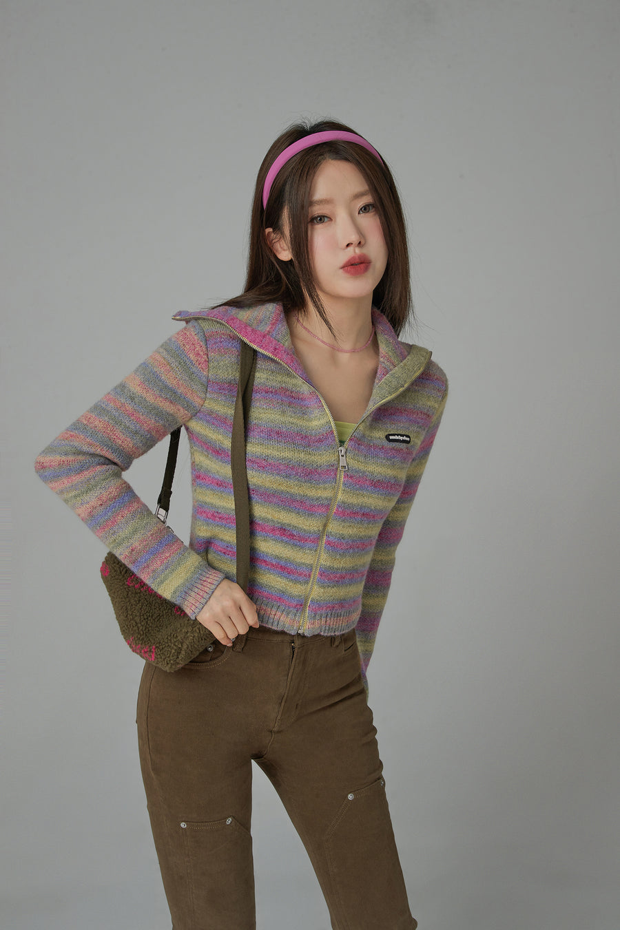 CHUU Rainbow Striped Zip-Up Knit Cardigan