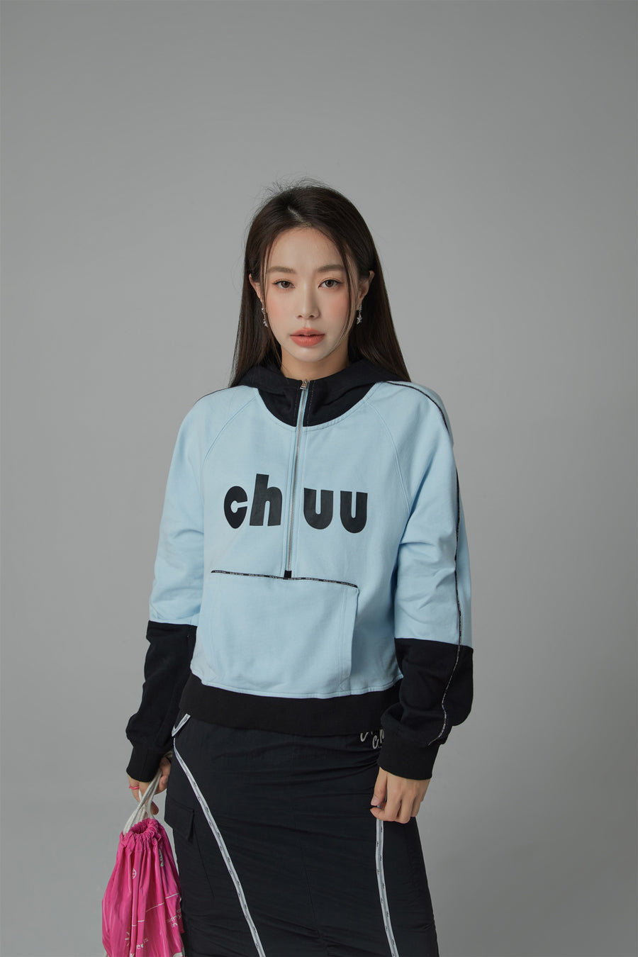 CHUU Chuu Lettering Half Zip-Up Hoodie