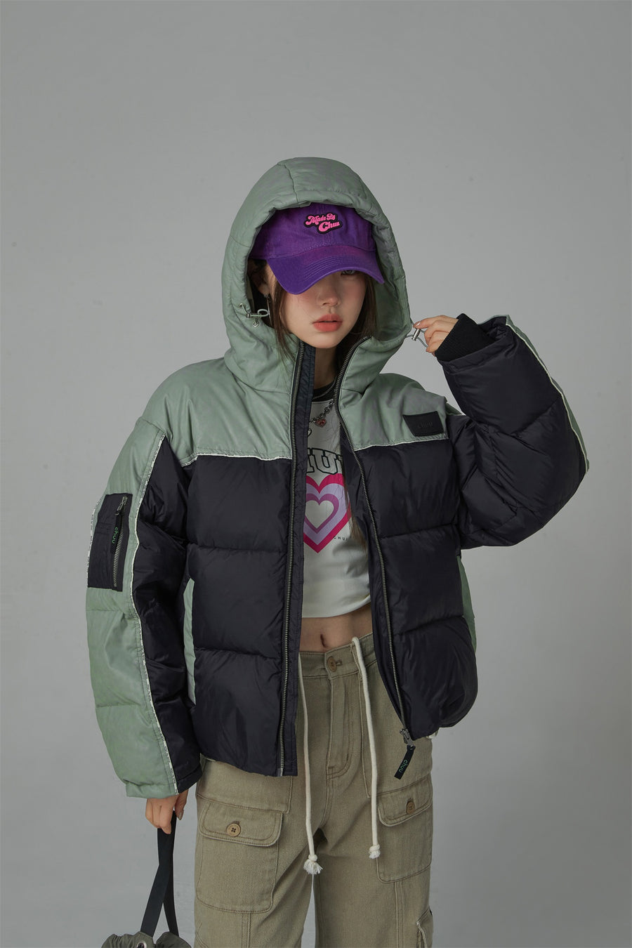 CHUU Two Tone Duck Down Puffer Coat