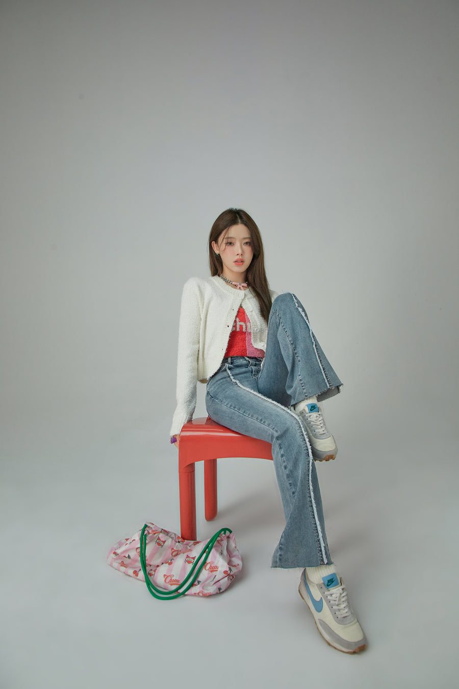 CHUU Sunshine High Waist Bootcut Washed Denim Pants