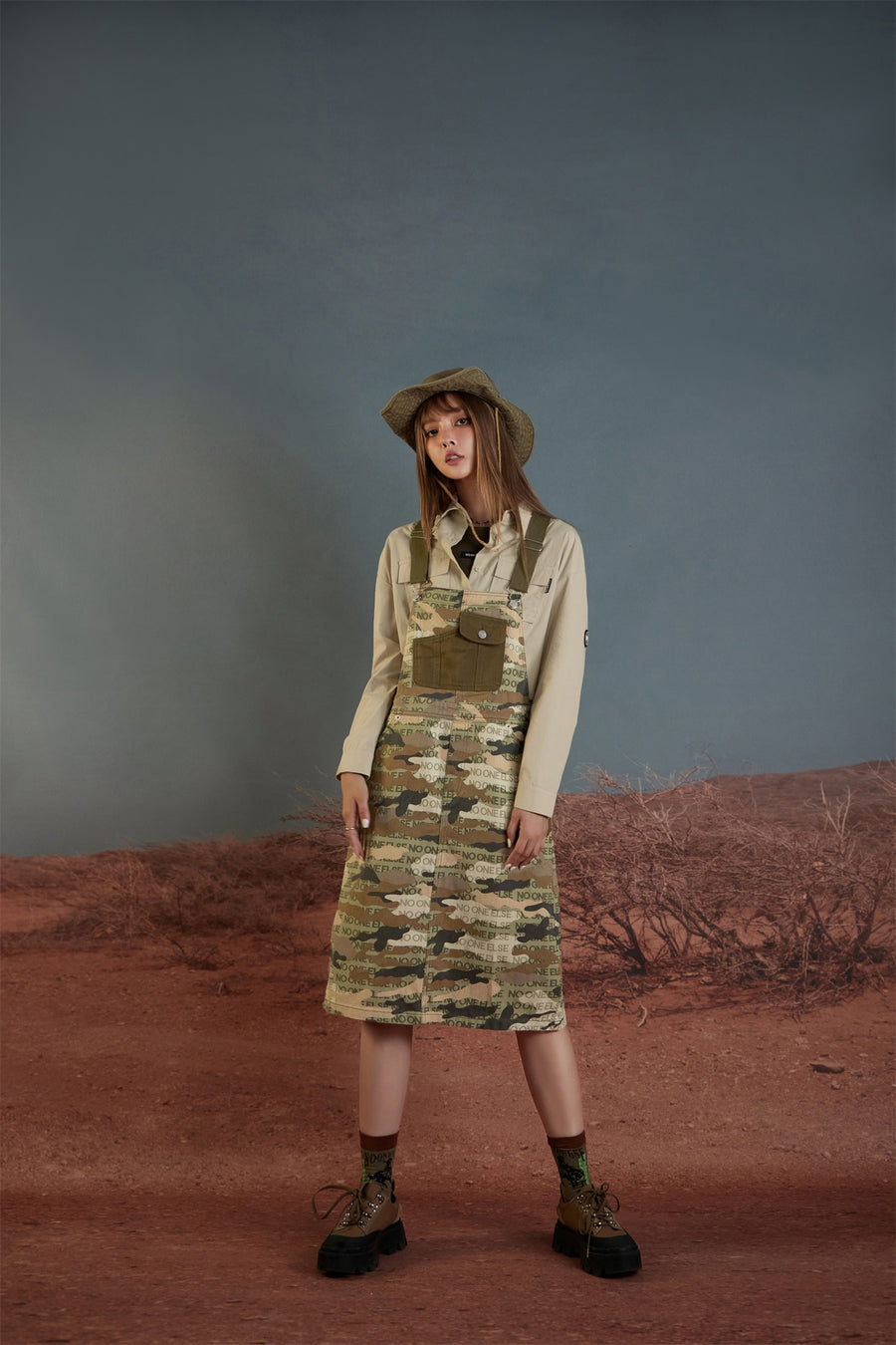 CHUU Camouflage Overall Dress