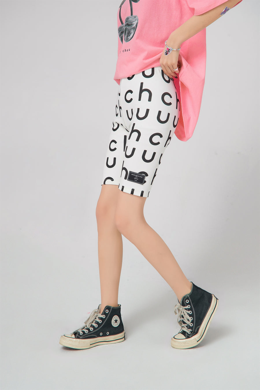 CHUU Chuu Logo Bermuda Legging Shorts