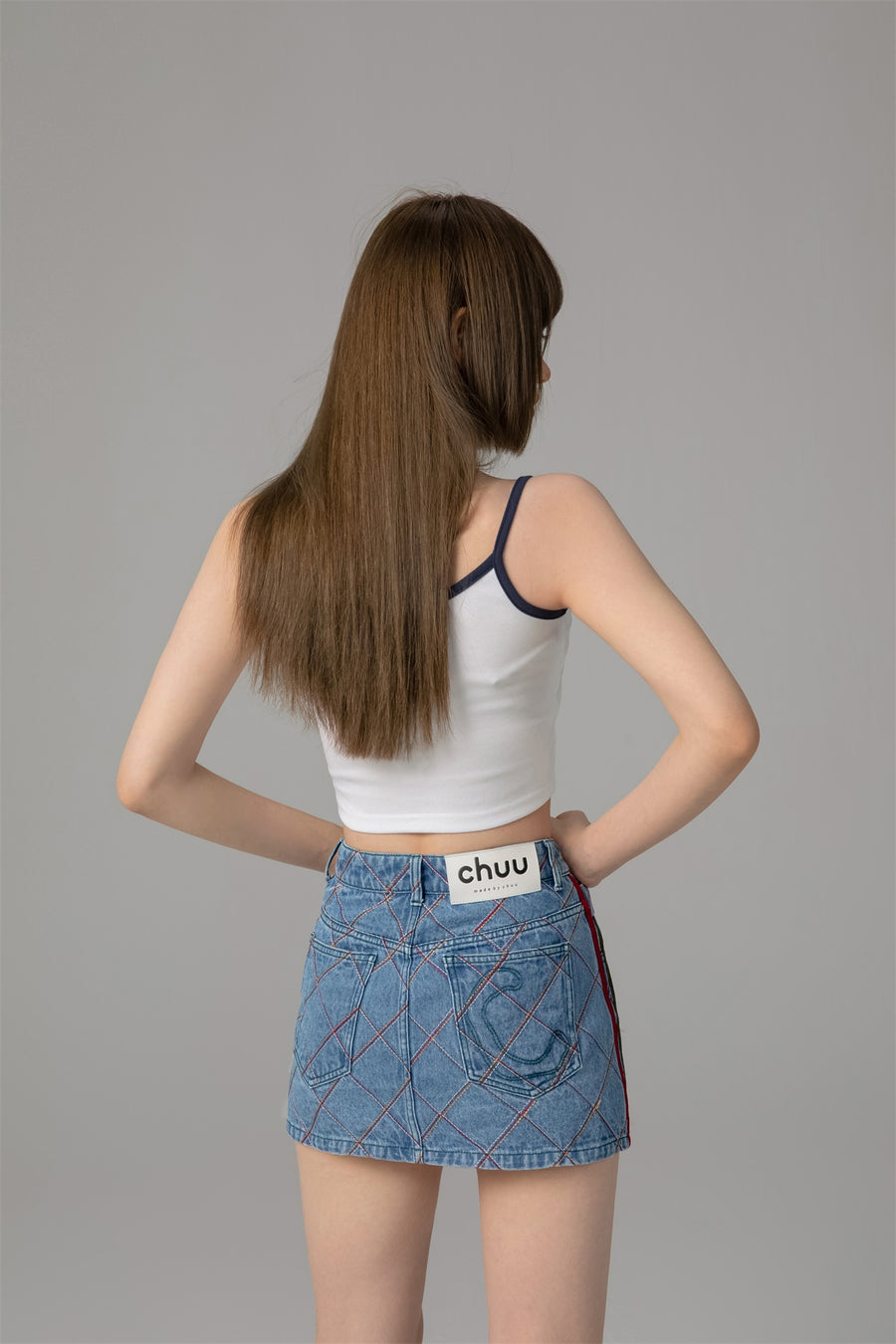 CHUU Argyle Line Denim Mini Skirt