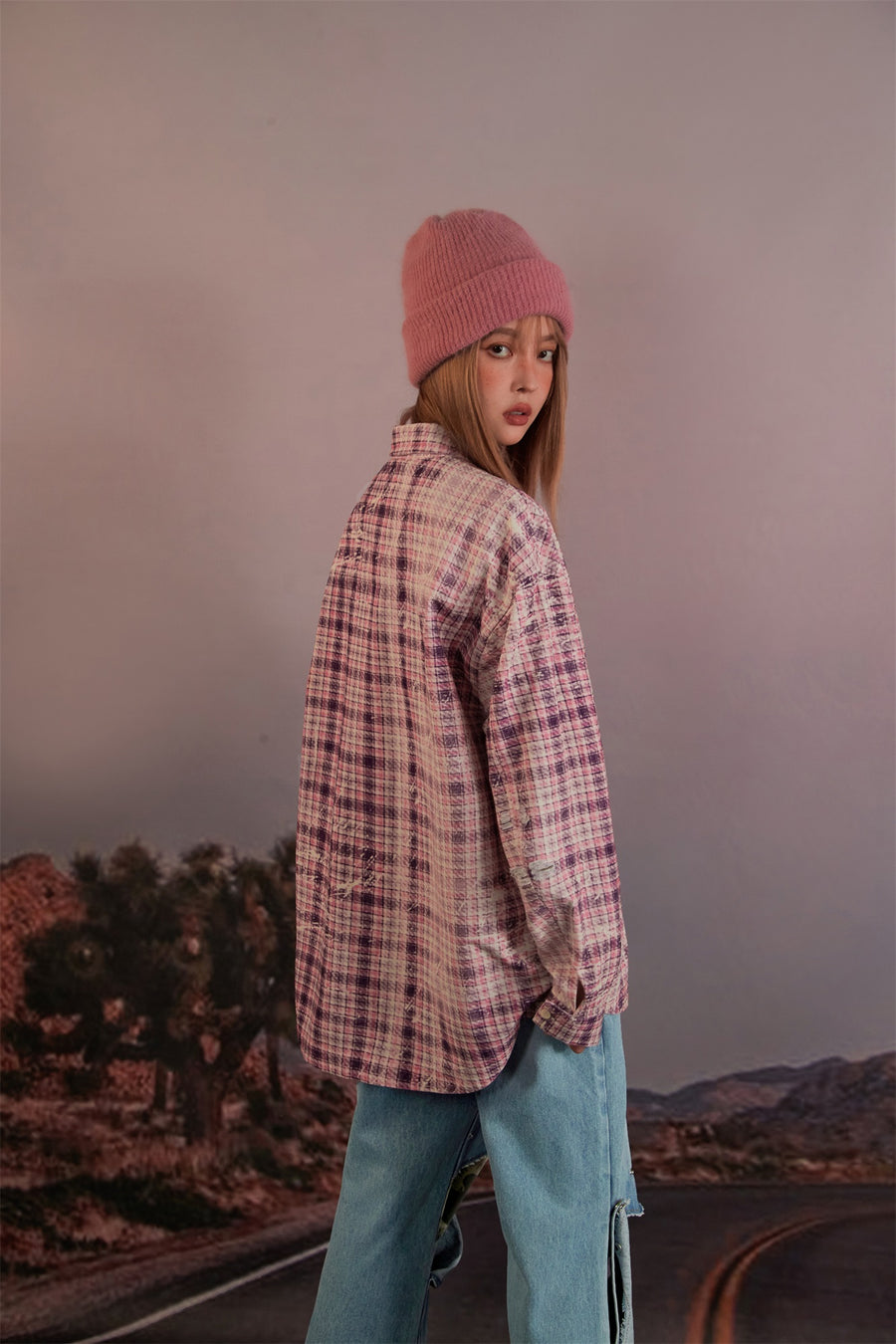 CHUU Loose Check Flannel Shirt